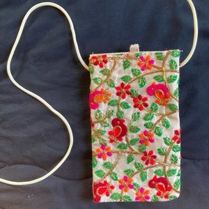 Embroidered Bird & Leaf Mini One Pocket Crossbody Wallet